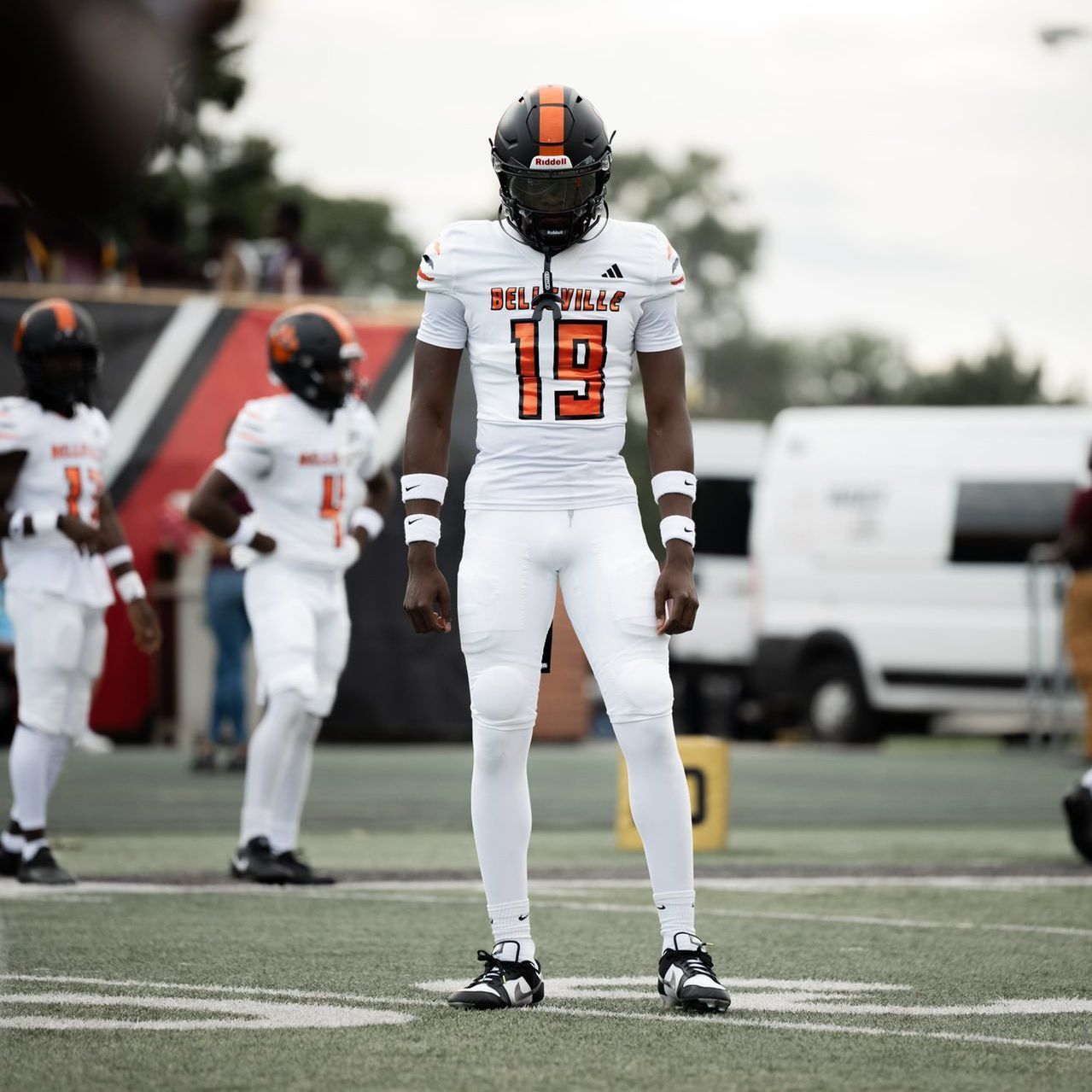 Leading 2025 hire, QB Underwood, picks LSU Today's University